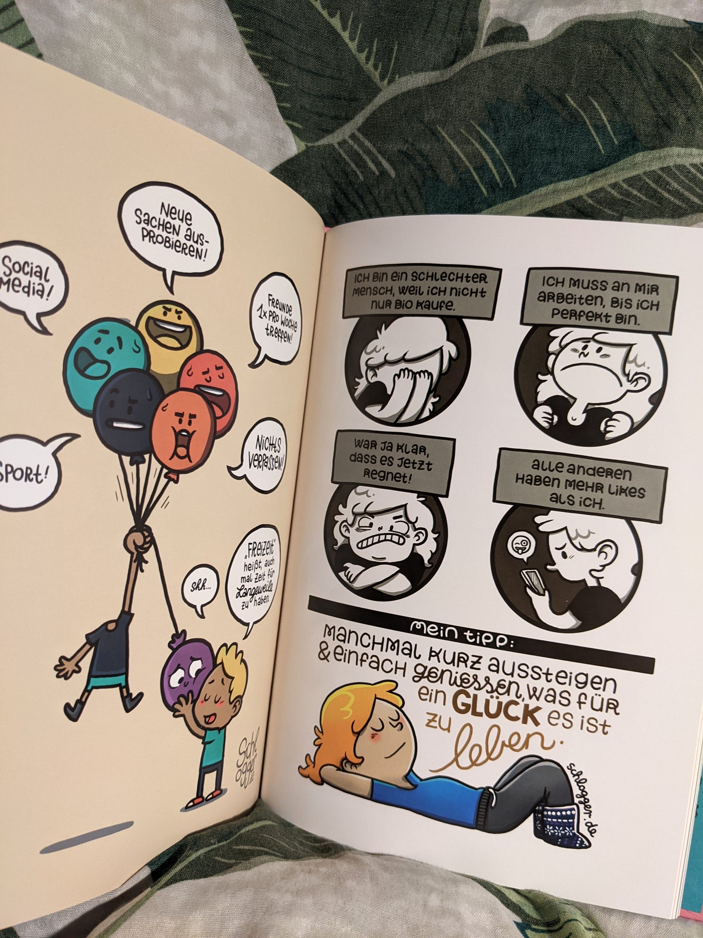 Buch "Gehirnfürze - Kleine Comics" + Stickerbogen