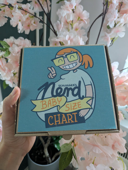 Kartenset "Nerd Baby Size Chart" für eine popkulturelle Schwangerschaft